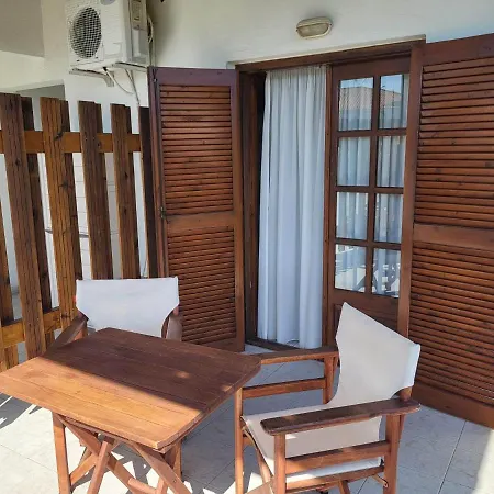 ρόζμαρι Studio Apartment Paliouri